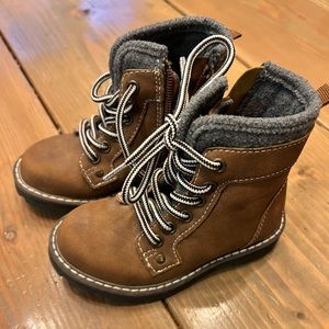 H&M toddler zip-up boots